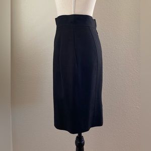 CHANEL classic wool pencil skirt - black